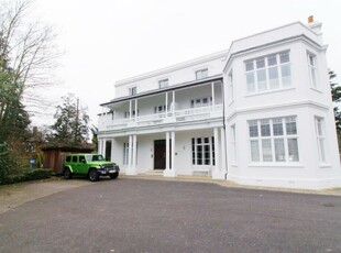 3 bedroom penthouse for rent in Notley Place, Emmer Green, Reading, RG4