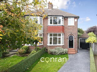 3 bedroom semi-detached house for rent in Ashridge Crescent, Shooters Hill, SE18