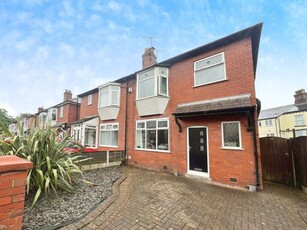 3 bedroom semi-detached house for sale Bolton, BL1 8PX