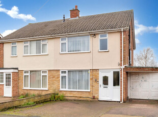 3 bedroom semi-detached house for sale in Aldercroft Road, Ipswich, Suffolk, IP1