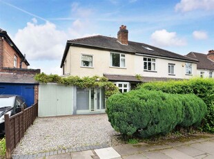 3 bedroom semi-detached house for sale in Barn Lane, Kings Heath, Birmingham, B13