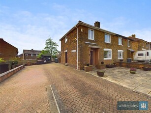 3 bedroom semi-detached house for sale in Breighton Adown, Bradford, West Yorkshire, BD6