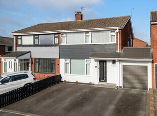 3 bedroom semi-detached house for sale in Brookfield Crescent, Newcastle upon Tyne, Tyne and Wear, NE5