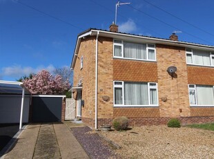 3 bedroom semi-detached house for sale in Holywell Close, Bury St. Edmunds, IP33