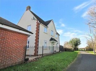 3 bedroom semi-detached house for sale in Kingdom Crescent, Swindon, Wiltshire, SN25