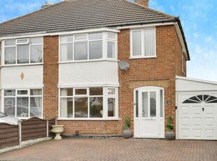 3 Bedroom Semi-detached House For Sale In Leicester