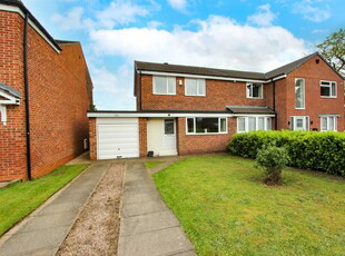 3 bedroom semi-detached house for sale in Mattersey Close, Bessacarr, Doncaster, DN4