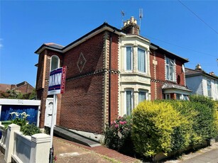 4 bedroom semi-detached house for sale in Queens Road, Portsmouth, Hampshire, PO2