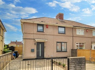 3 bedroom semi-detached house for sale in Queensdale Crescent, Bristol, BS4