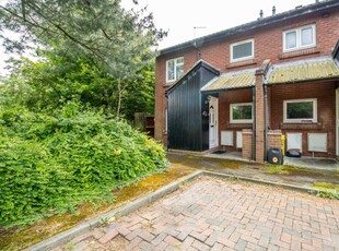 3 bedroom semi-detached house for sale in Robert May Close, Cambridge, CB1