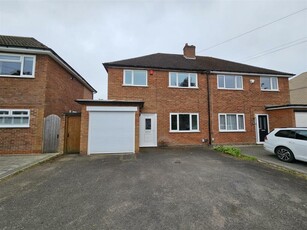 3 bedroom semi-detached house for sale in St. Gerards Road, Solihull, B91