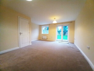 3 bedroom terraced house for rent in Hereson Road, Broadstairs, CT10
