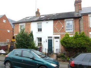 3 bedroom terraced house for sale in Cardigan Road, Reading, RG1