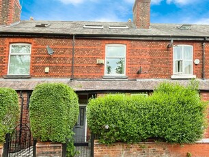 3 bedroom terraced house for sale in Cavendish Road, West Didsbury, Manchester, M20