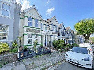 3 bedroom terraced house for sale in Edgcumbe Park Road, Peverell, Plymouth, PL3