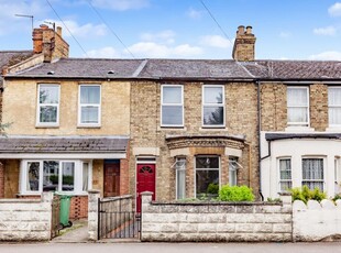 3 bedroom terraced house for sale in Magdalen Road, Oxford, OX4
