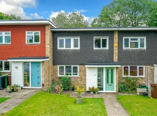 3 bedroom terraced house for sale in Meadowcroft, St. Albans, Hertfordshire, AL1