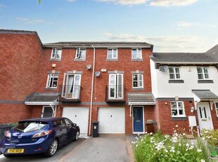 3 bedroom terraced house for sale in Old Bakery Close, Exeter, EX4
