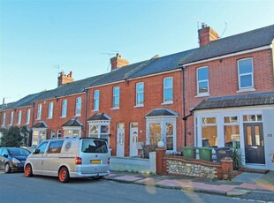 3 bedroom terraced house for sale in Salehurst Road, Eastbourne, East Sussex, BN21