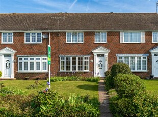 3 bedroom terraced house for sale in Singleton Crescent, Goring-by-Sea, Worthing, West Sussex, BN12