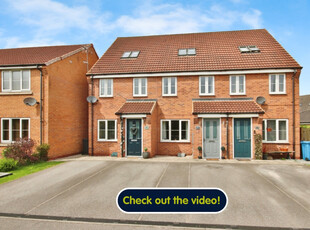 3 bedroom town house for sale in Hyde Park Road, Kingswood, Hull, East Riding of Yorkshire, HU7 3AS, HU7