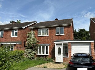 4 Bed House To Rent in Banbury Road, Bicester, OX26 - 509