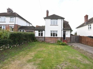 4 bedroom detached house for sale in Fauchons Lane, Maidstone, ME14