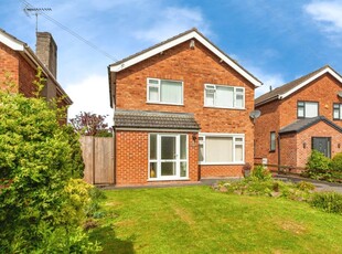 4 bedroom detached house for sale in Green Lane, Vicars Cross, Chester, Cheshire, CH3