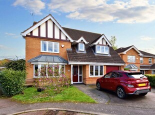 4 bedroom detached house for sale in Middle Greeve, Wootton, Northampton, NN4