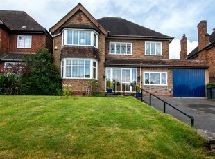 4 bedroom detached house for sale in Moorcroft Road, Moseley, Birmingham, B13