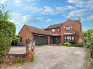 4 bedroom detached house for sale in Norwich Road, Horsham St. Faith, Norwich, Norfolk, NR10