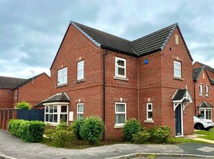 4 bedroom detached house for sale in St. Edwin Reach, Dunscroft, Doncaster, DN7