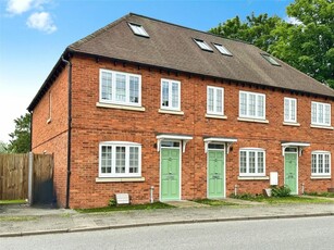 4 bedroom end of terrace house for rent in High Street, Littlebourne, Canterbury, Kent, CT3