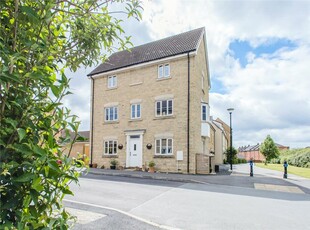 4 bedroom end of terrace house for sale in Truscott Avenue, Redhouse, Swindon, Wiltshire, SN25