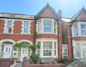 4 bedroom property for sale in York Street, Cardiff, CF5