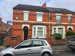 4 bedroom semi-detached house for rent in Burlington Road, Coventry, West Midlands, CV2