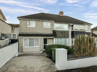 4 bedroom semi-detached house for sale in Broomfield Drive, Hooe, Plymouth., PL9