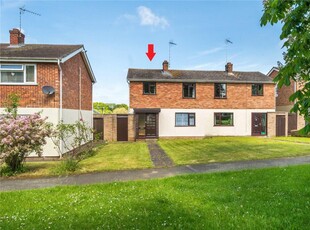 4 bedroom semi-detached house for sale in Fallowfield Walk, Bury St. Edmunds, Suffolk, IP33