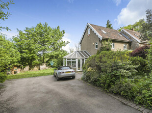 4 bedroom semi-detached house for sale in Greenhill Lane, Bristol, Somerset, BS11