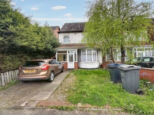 4 bedroom semi-detached house for sale in Grove Lane, Handsworth, Birmingham, B20