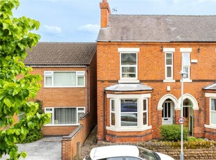 4 bedroom semi-detached house for sale in Pierrepont Road, West Bridgford, Nottingham, Nottinghamshire, NG2