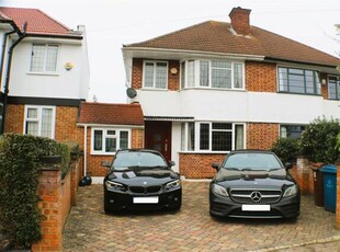 4 Bedroom Semi-detached House For Sale In Pinner