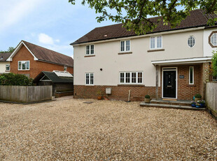 4 bedroom semi-detached house for sale in Routs Way, Rownhams, Southampton, Hampshire, SO16