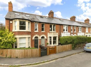 4 bedroom terraced house for sale in Grantchester Street, Cambridge, CB3