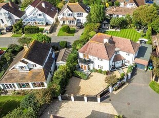 5 Bedroom Detached House For Sale In Bognor Regis, West Sussex