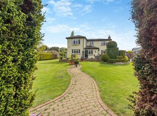 5 bedroom detached house for sale in Five Bedroom Principal Residence With Exceptional Equestrian Facilities, Loose, ME15