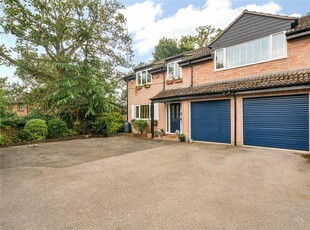5 bedroom detached house for sale in Nutshalling Avenue, Rownhams, Southampton, Hampshire, SO16