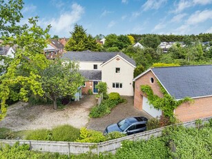 5 bedroom detached house for sale in The Reddings, Cheltenham, Gloucestershire, GL51