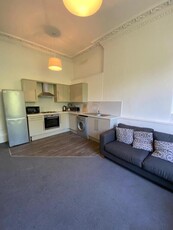 5 bedroom flat for rent in Lauriston Park, Newington, Edinburgh, EH3
