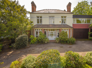5 bedroom property for sale in Ditton Road, Surbiton, KT6